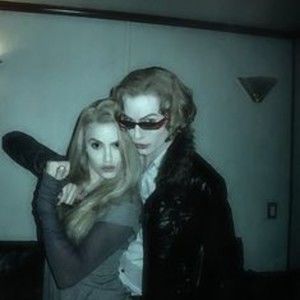 Meet your Posher, Rosella